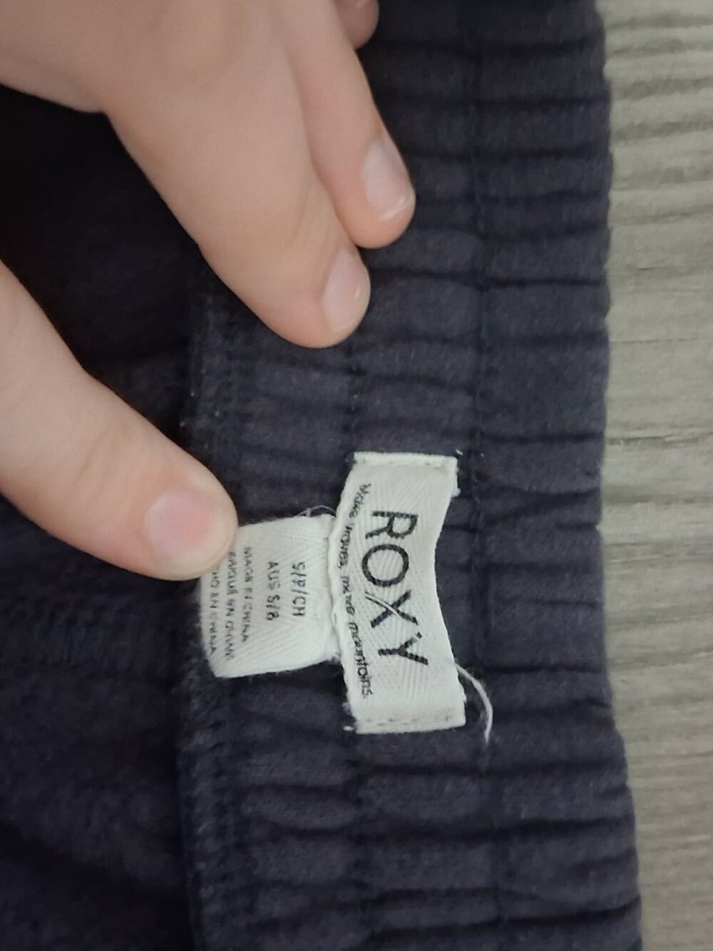 Black Roxy sweatpants - Picture 3 of 3